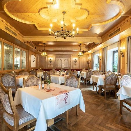 Hotel-Gasthof Zum Dragoner Пайтинг Екстериор снимка