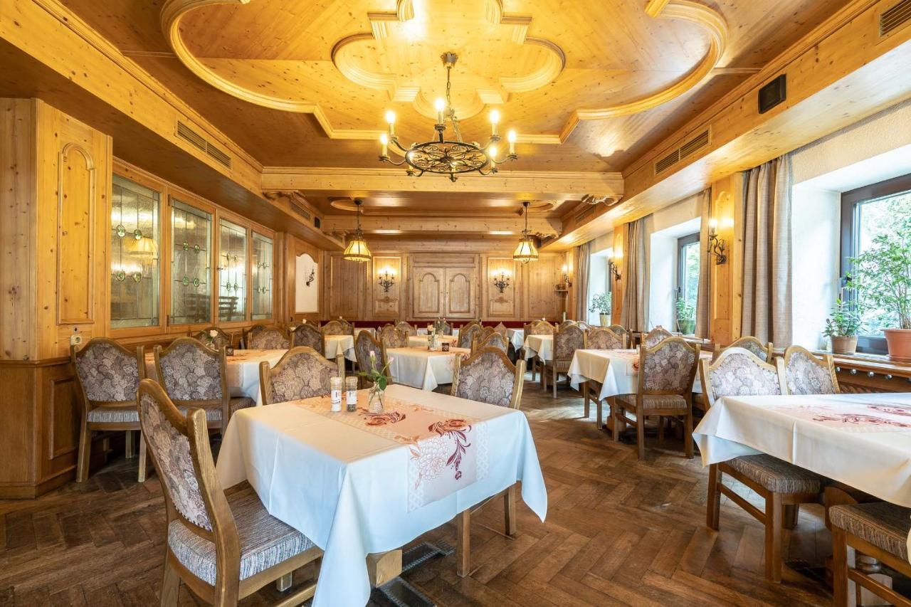 Hotel-Gasthof Zum Dragoner Пайтинг Екстериор снимка